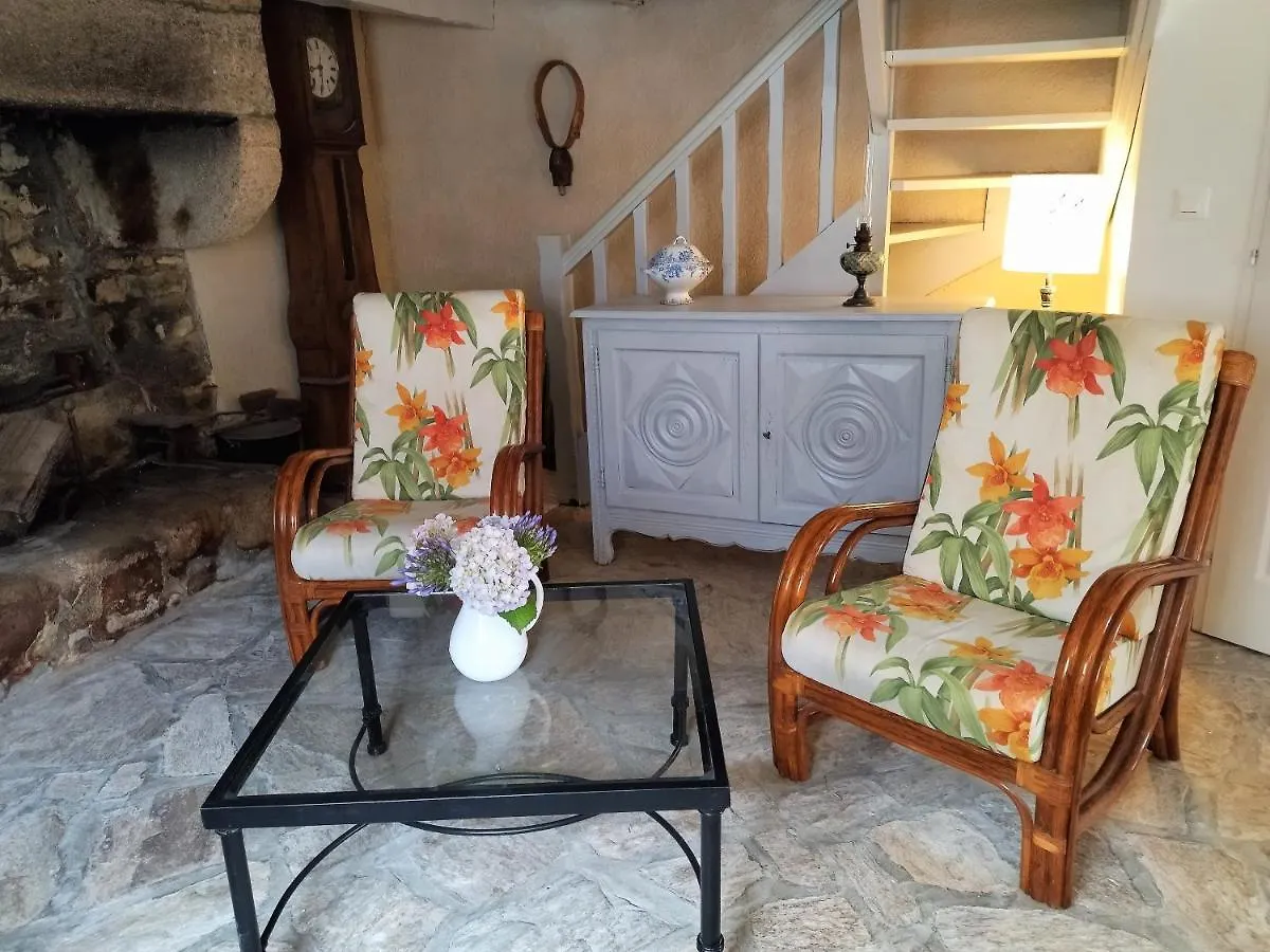Chaumiere Typique Proche Plage 1-4Pers Ty Plouz Villa Nevez France